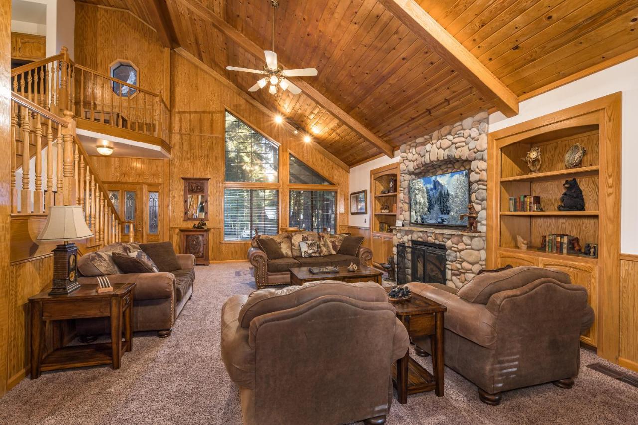 Rock Front Lodge Fish Camp Extérieur photo